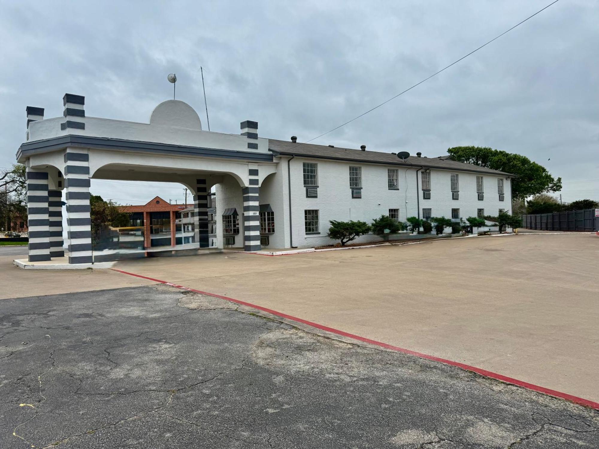 Sherman Inn Luaran gambar